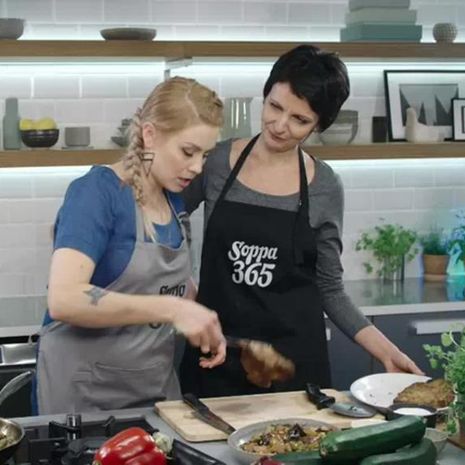 65 - Leivitettyä possunleikettä ja caponata